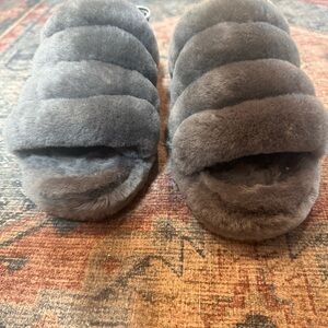 Grey fuzzy platform UGG slippers